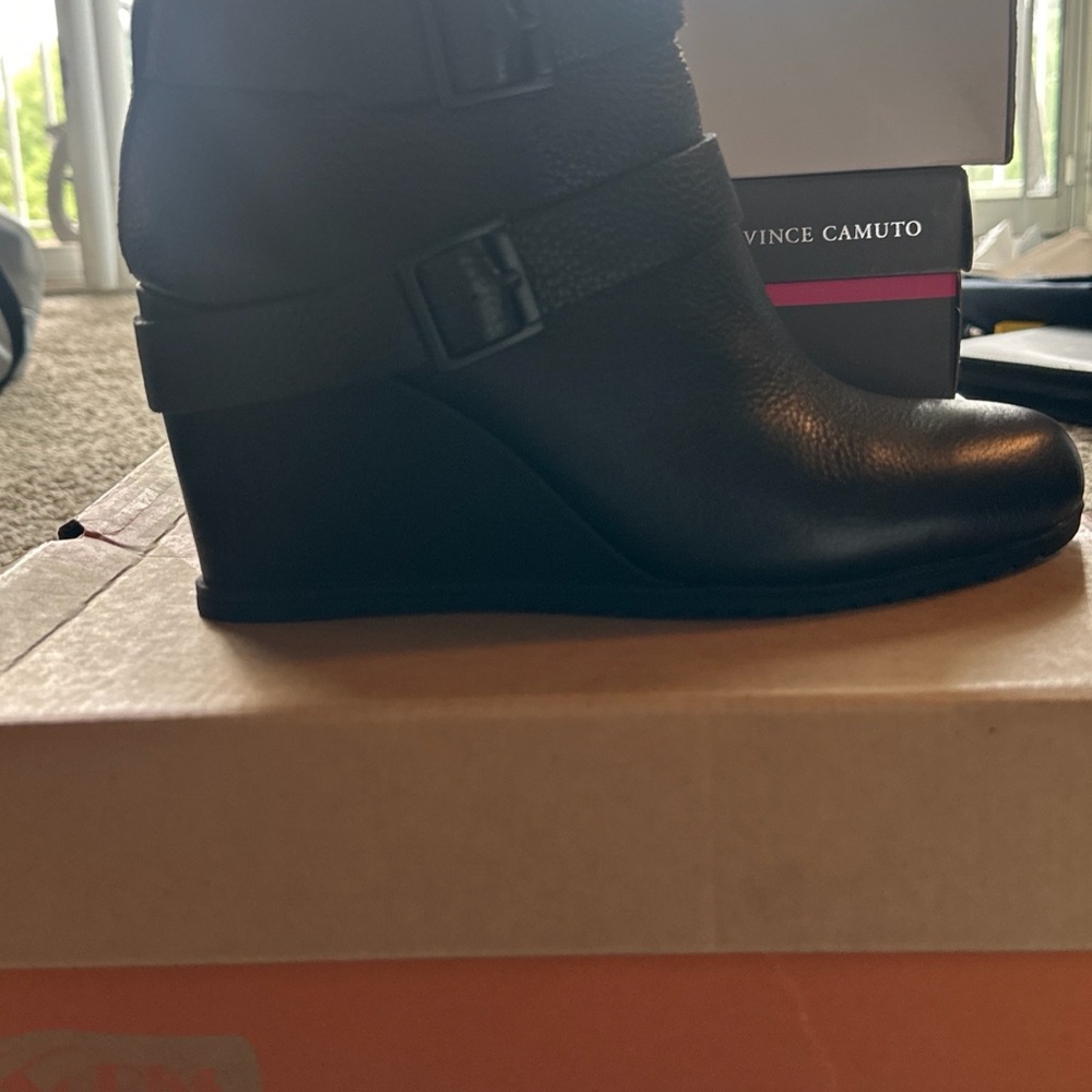 Black Leather Wedge Shoes with Sleek Design
